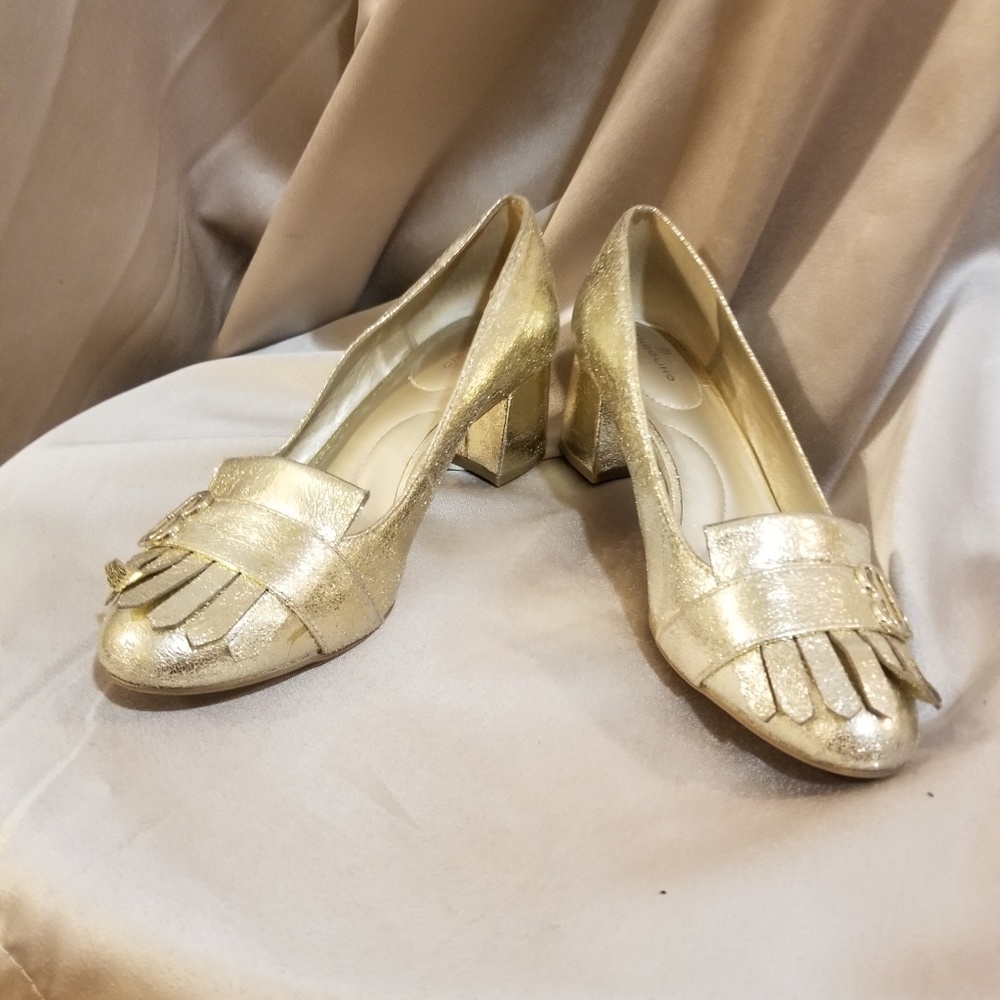 Gold Heeled Loafers, Bandolino, Size 7.5